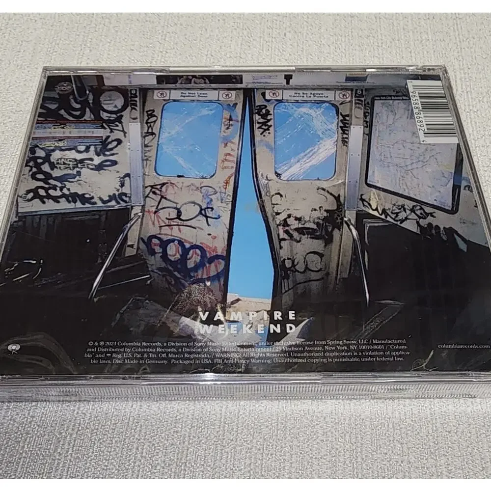 Vampire Weekend CD - Picture 3 of 5